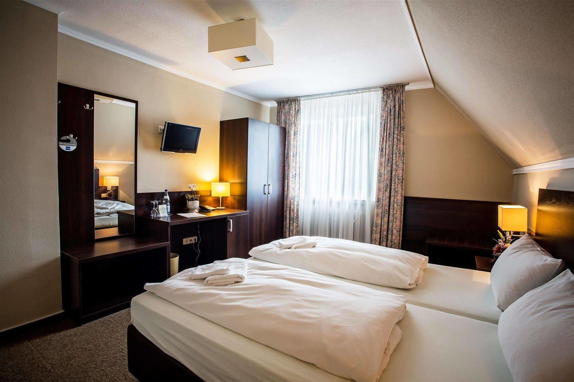 Parkhotel Meppen An Der Freilichtbuehne エクステリア 写真